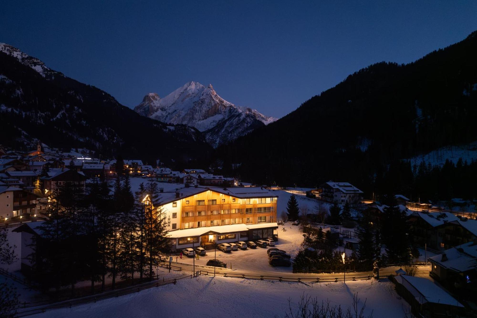 Dolomiten Hotel Irma Canazei Exterior photo