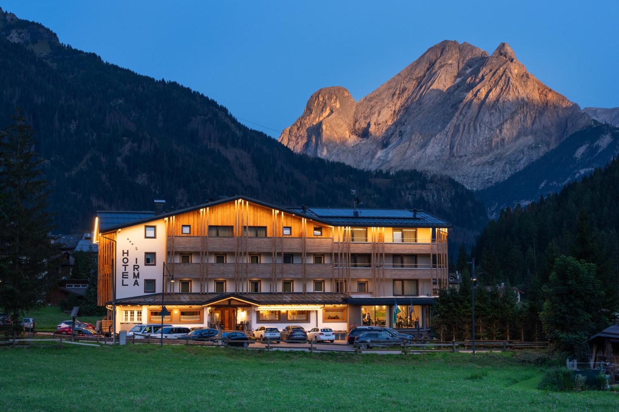 Dolomiten Hotel Irma Canazei Exterior photo